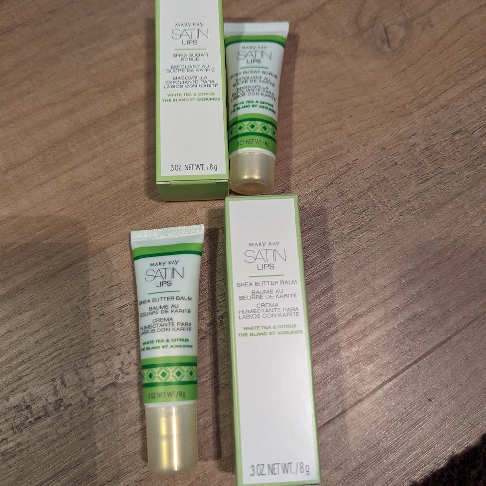 Mary Kay Satin Lips set
